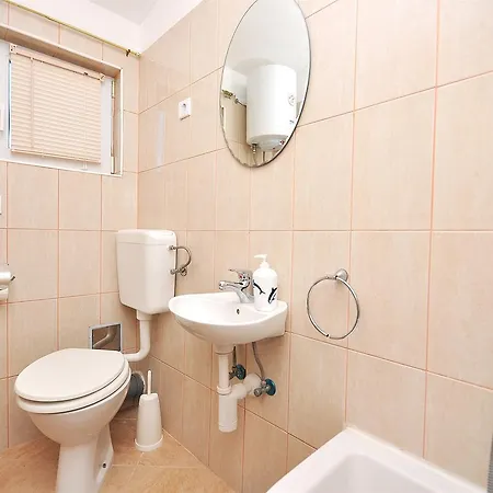 Franka Daire Rogoznica (Sibenik-Knin)